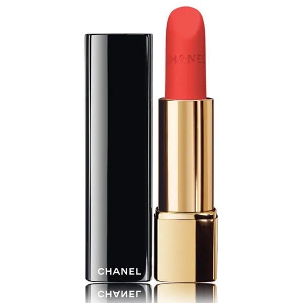 Color de labios mate luminoso Chanel Rouge Allure Velvet 43 La Favorite