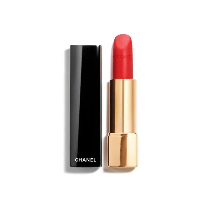 Color de labios mate luminoso Chanel Rouge Allure Velvet 57 Rouge Feu