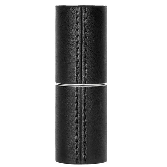 La Bouche Rouge Barra de labios de cuero negro
