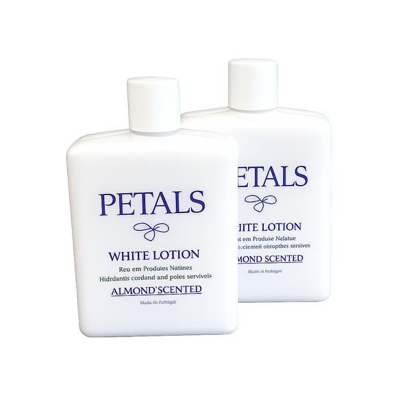 Petals White Lotion - Almond Moisturising Milk 470ml